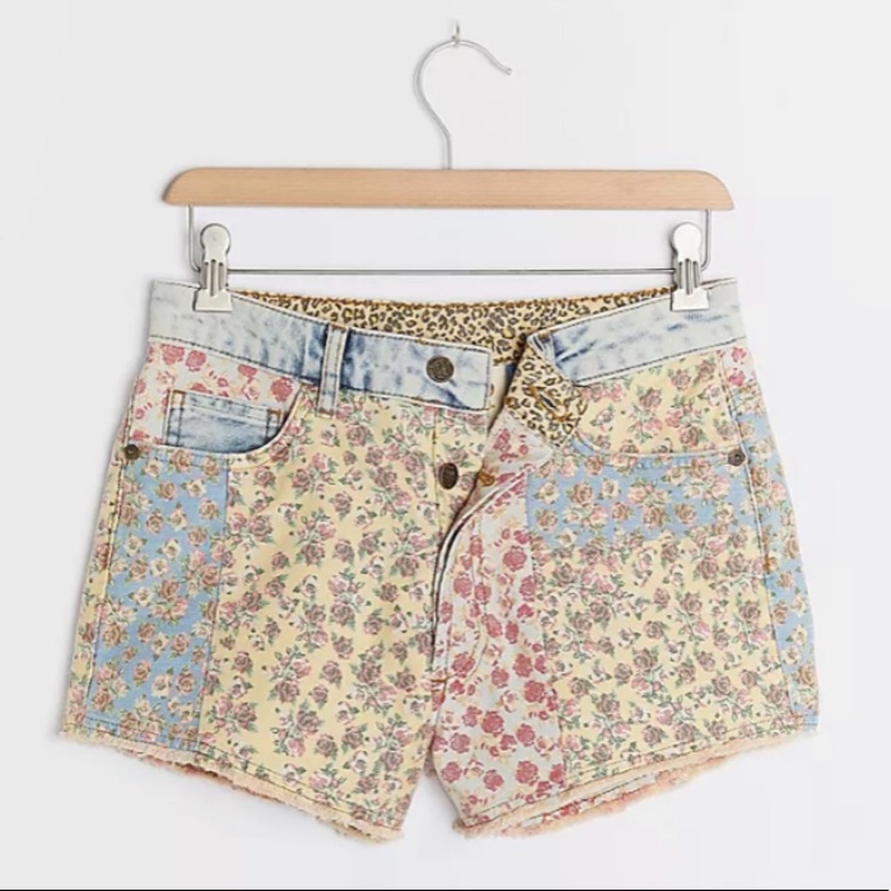 Anthropologie Farm Rio Floral Patchwork Jean Shorts